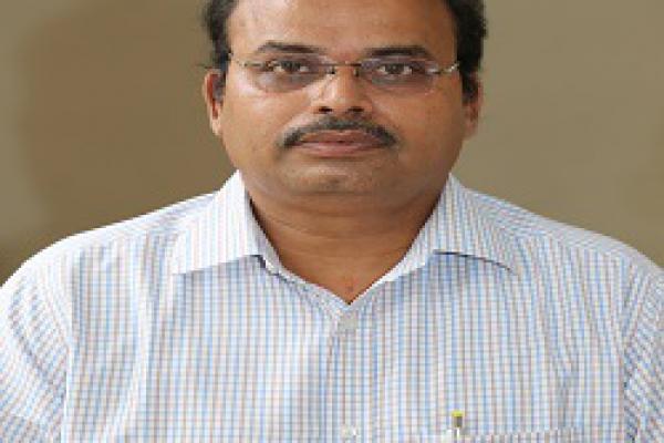 Dr. R. Mahender Kumar, Head, Principal Scientist